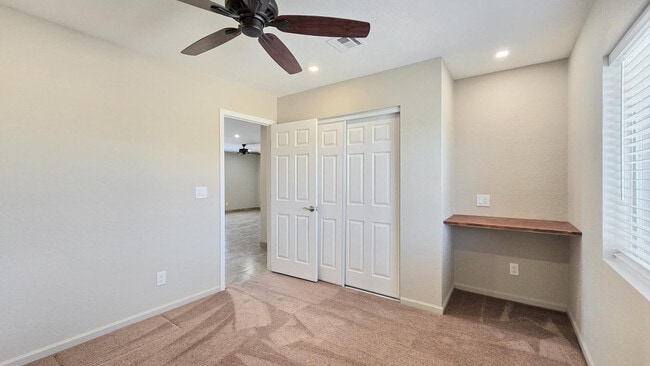 Building Photo - 11740 N 74th Dr