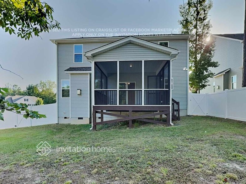 Building Photo - 377 Hawkesburg Dr