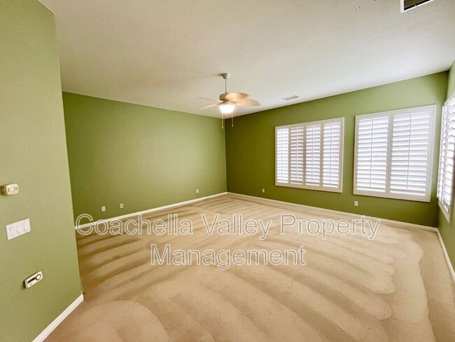 Building Photo - 20 Trafalgar