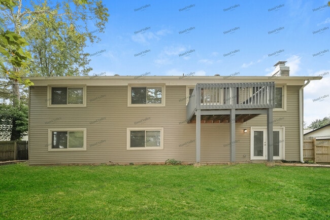 Building Photo - 12258 Trailoaks Ct
