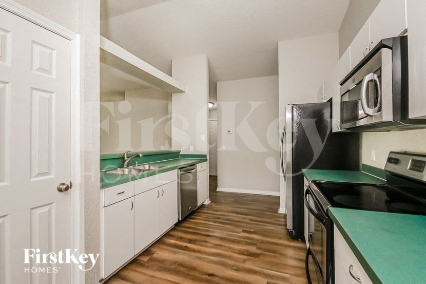 Building Photo - 5318 Keely Ct