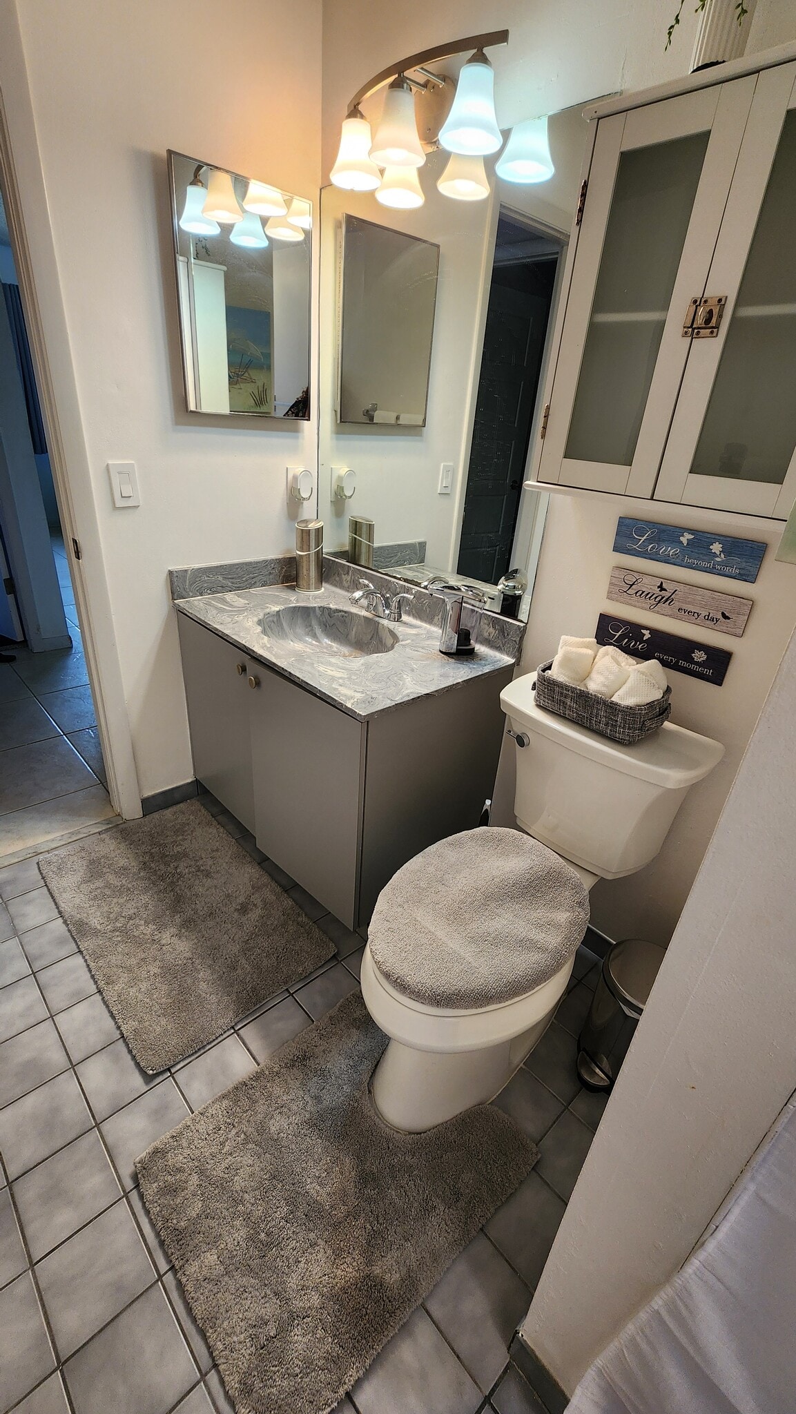 Building Photo - 881 SW General Patton Ter