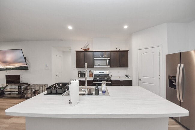 Building Photo - 12214 Ridge River Ln