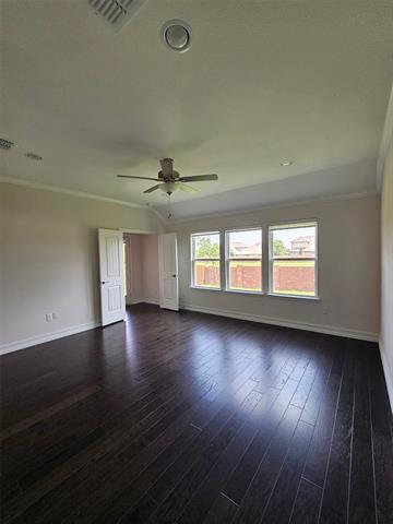 Building Photo - 3105 Euclid Way