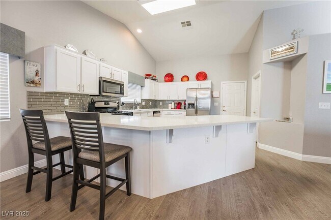 Building Photo - 5516 Honey Mesquite Ln