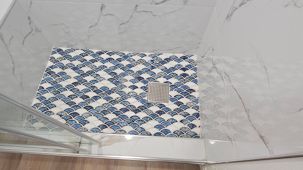 Building Photo - 647 Ocean View Dr