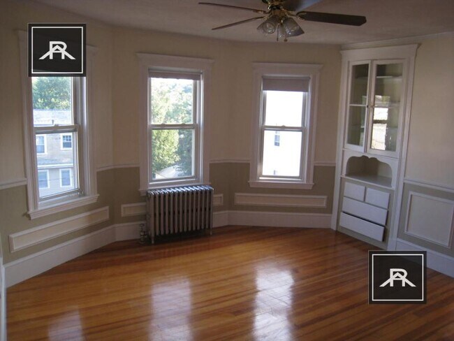 Building Photo - 3 bedroom in Brighton MA 02135