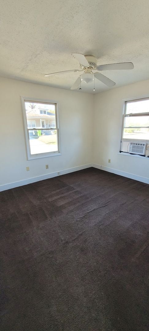 Building Photo - 2 bedroom 1 bath house in New Bern