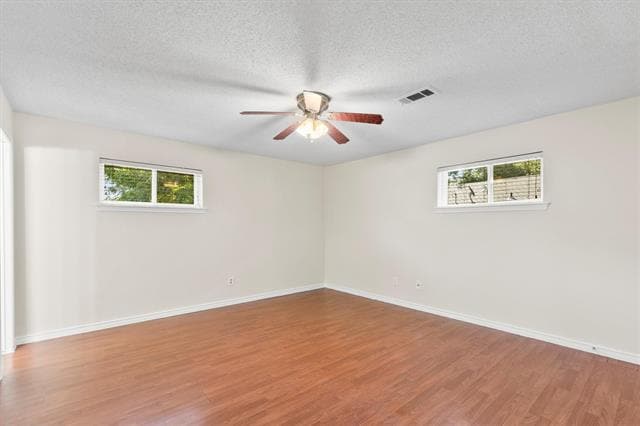 Building Photo - 314 N Wood Dr