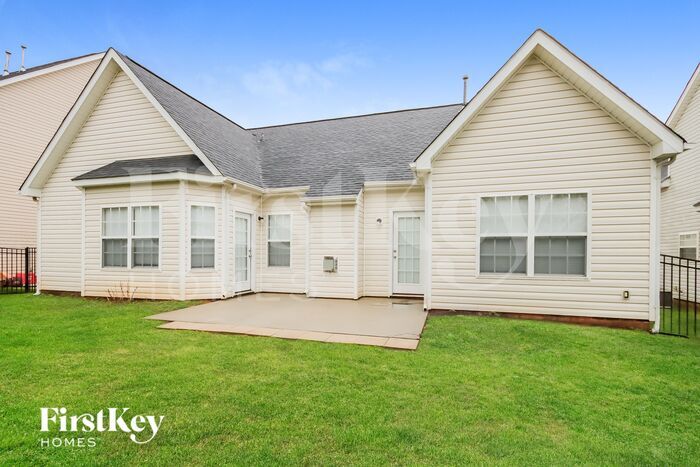 Building Photo - 109 Planters Dr