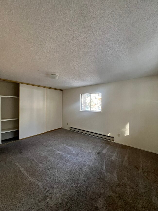 Building Photo - 1109 Sierra Blvd