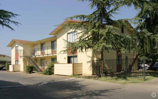 Building Photo - Ninth Street Apartments