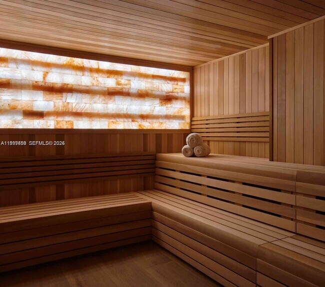 Building Photo - 1100 West Ave