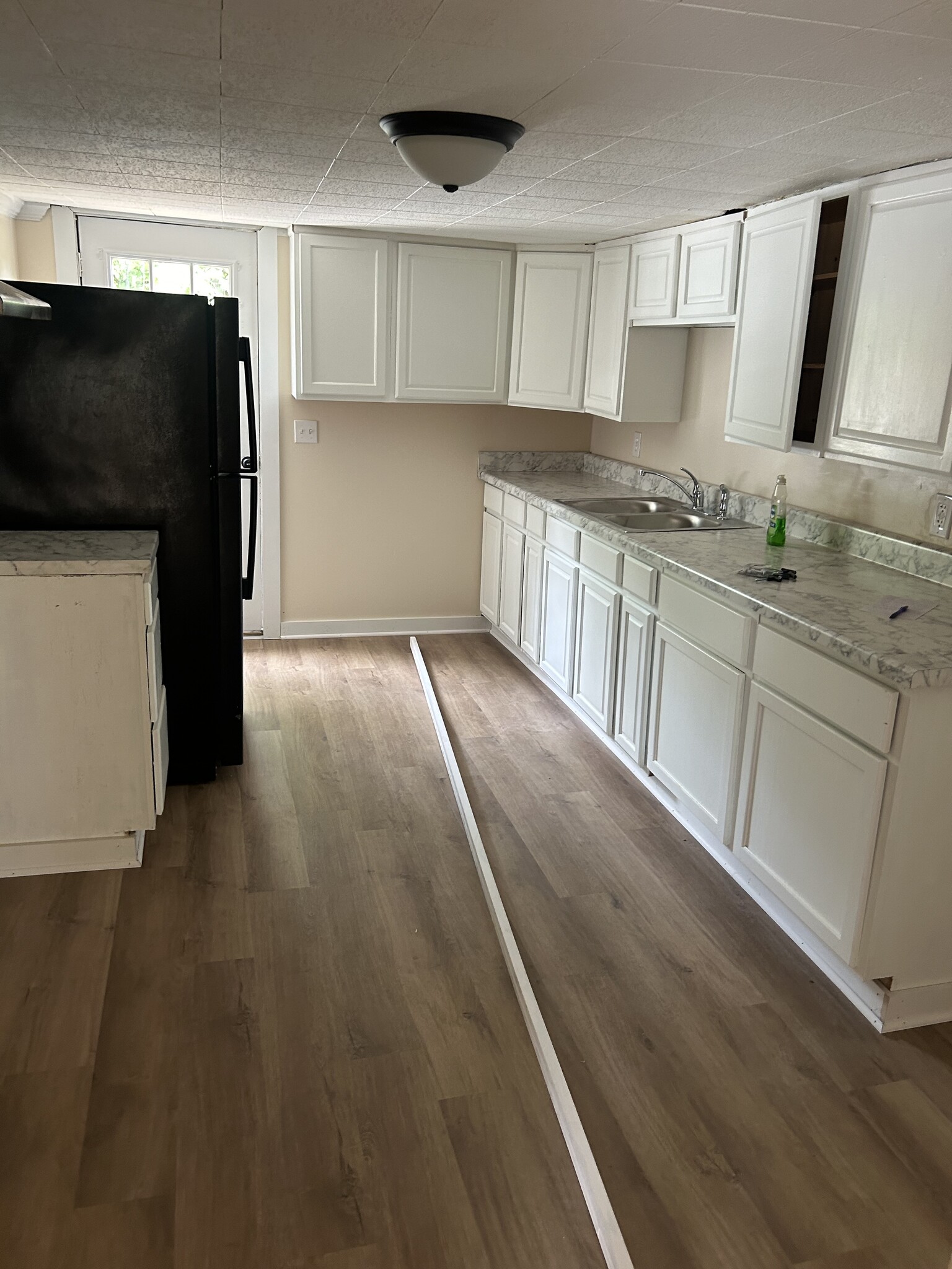 Building Photo - 129 Brookside Dr