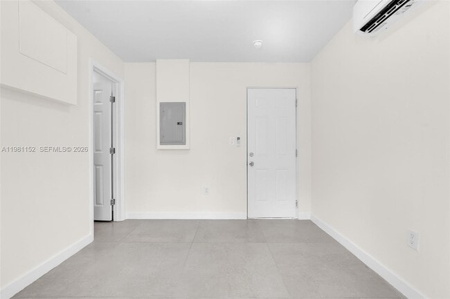 Building Photo - 52 NW 47th Terrace