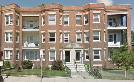 Building Photo - 209 Chestnut Hill Ave