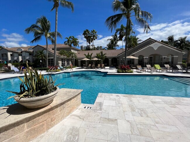 Building Photo - 3606 S Ocean Blvd