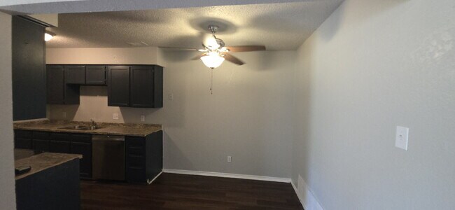 Building Photo - Move In Special of 1/2 OFF 1st Month Rent - Welcome to this beautifully updated duplex!!!