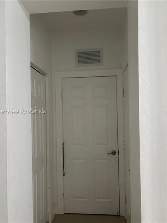 Building Photo - 10788 NW 74th St