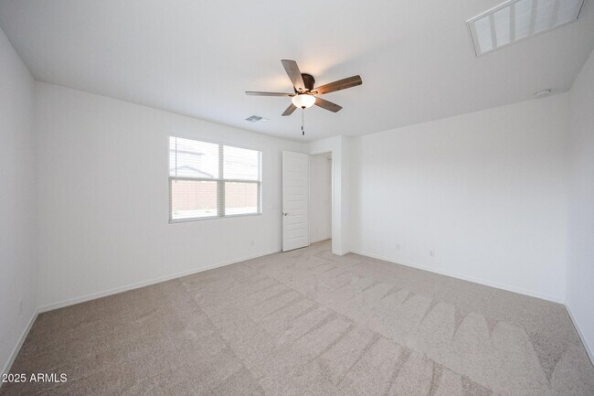 Building Photo - 25208 N 172nd Dr