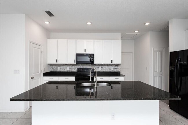 Building Photo - 11851 Brighton Knoll Loop