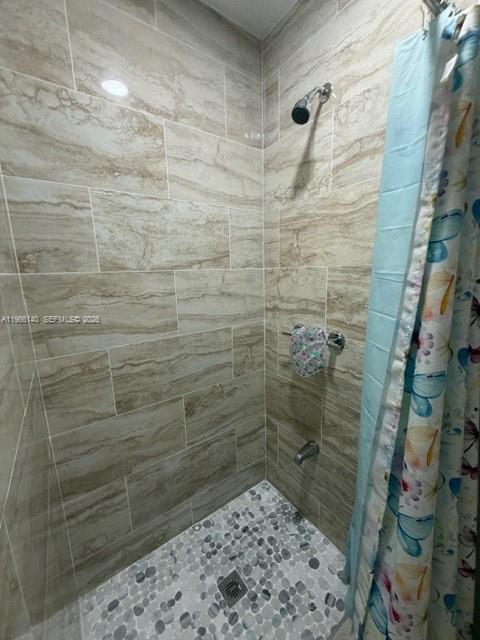 Building Photo - 311 SW 44th Ave