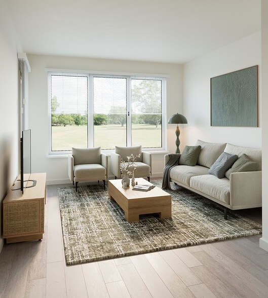 Building Photo - The Savoy at 301