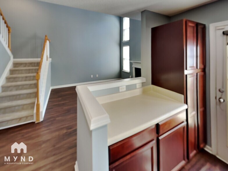 Building Photo - 16724 Timber Crossing Rd