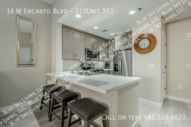 Building Photo - 16 W Encanto Blvd