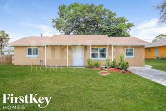 Building Photo - 9217 Pomelo Rd E