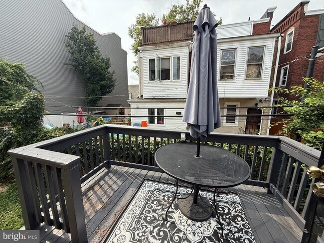 Building Photo - 4216 Wyalusing Ave
