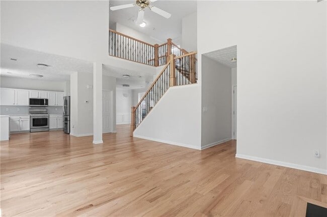 Building Photo - 2123 Beacon Crest Dr
