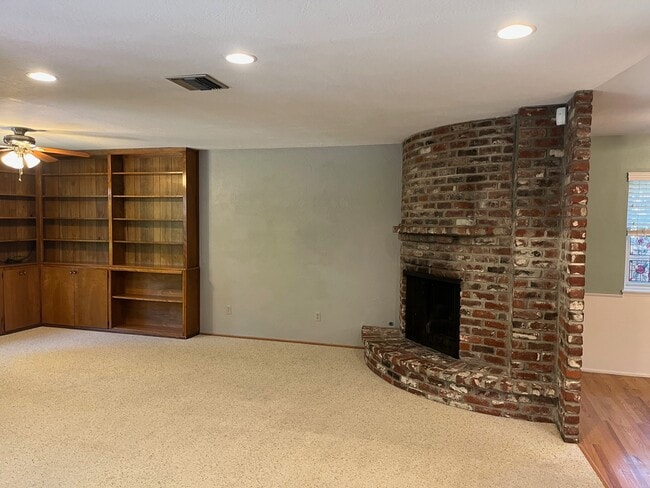 Building Photo - 4781 Rex Ct