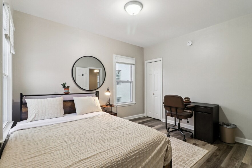 Welcome to your room! - 136 Shelton Ave