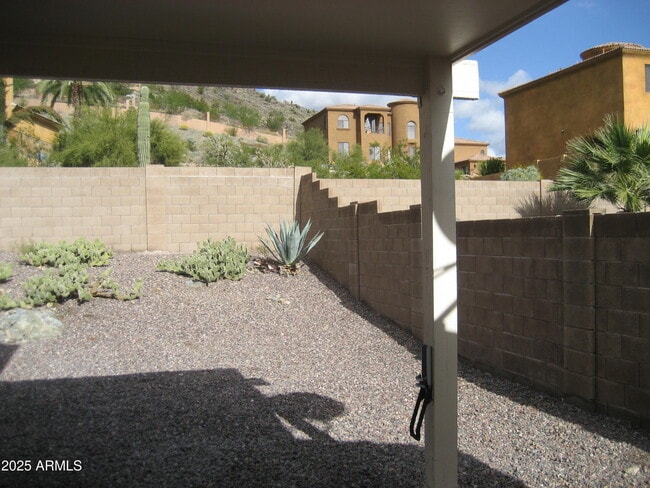 Building Photo - 2108 E Rosemonte Dr