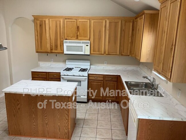 Building Photo - 406 Pecan Grove Dr