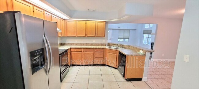 Building Photo - 2894 Donaldson Dr