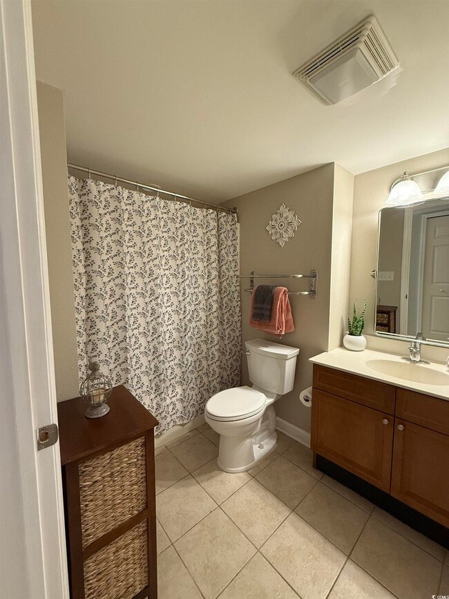 Building Photo - 215 77th Ave N