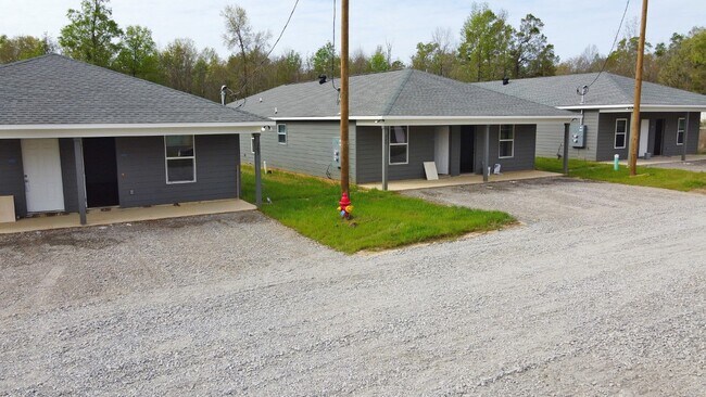 Building Photo - 122 Legado Ln