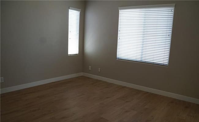 Building Photo - 5156 Silent Valley Ct