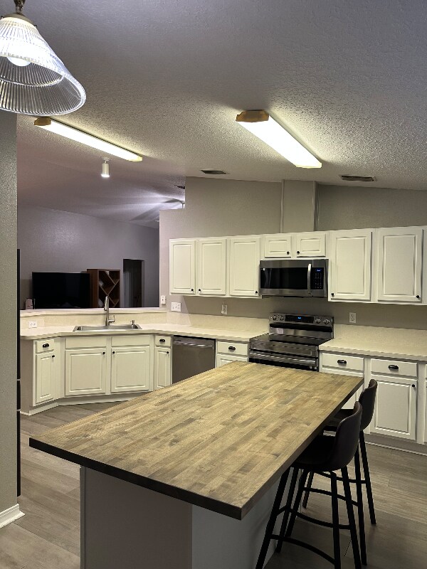 Building Photo - 6347 Ironside Dr S