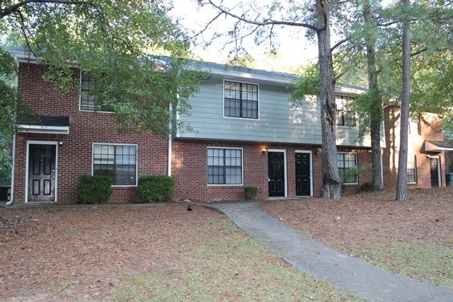 Building Photo - Charming 2-Bedroom Townhome in Fayetteville, GA!