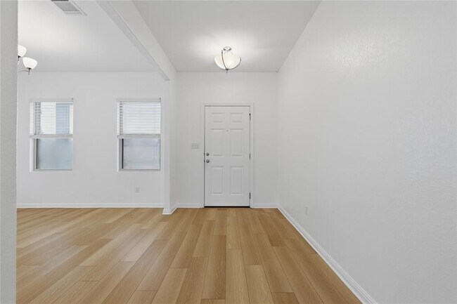 Building Photo - 12900 Cerro Castellan Trace