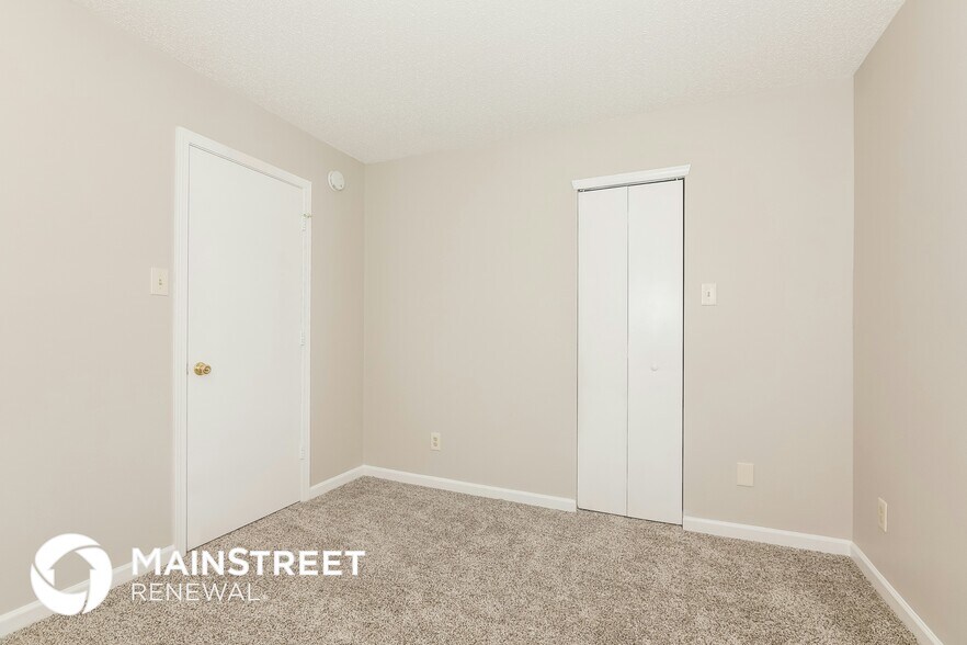 Building Photo - 7050 Sycamore Grove Ct