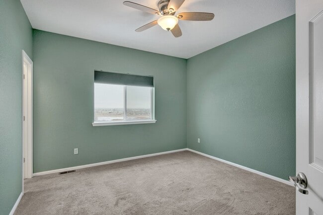 Building Photo - 3-Bedroom Home in Fountain’s Cross Creek Neighborhood