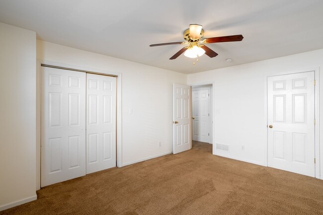 Building Photo - 1704-1706-1706 Juniper Dr