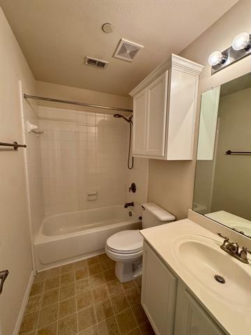 Building Photo - 7228 Mediterranean Dr