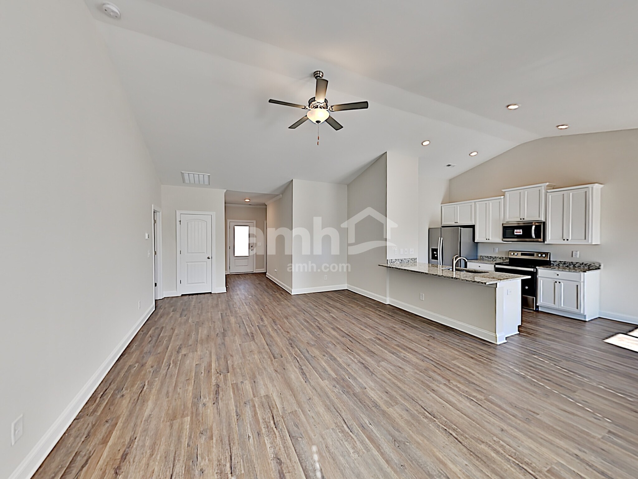 Building Photo - 90 Legacy Dr