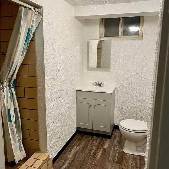 Building Photo - 130 Grandview Ave