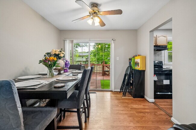 Building Photo - Charming and updated single-family home in a convenient Woodbridge location!